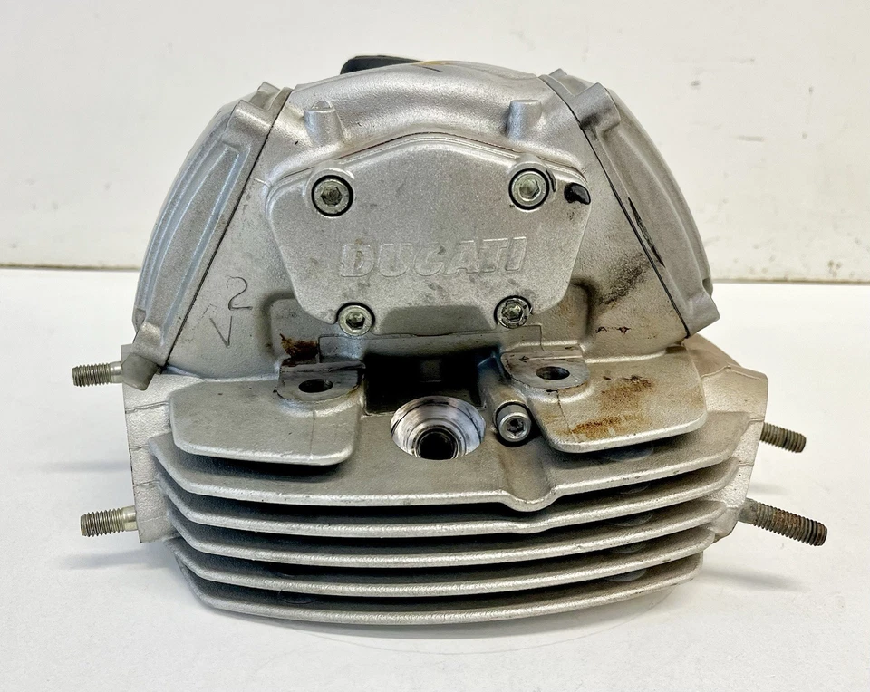 Genuíno Ducati Monster 900IE Cabeça de Cilindro Traseira Vertical V2 M900 00+up Completa - Imagem 3 de 4