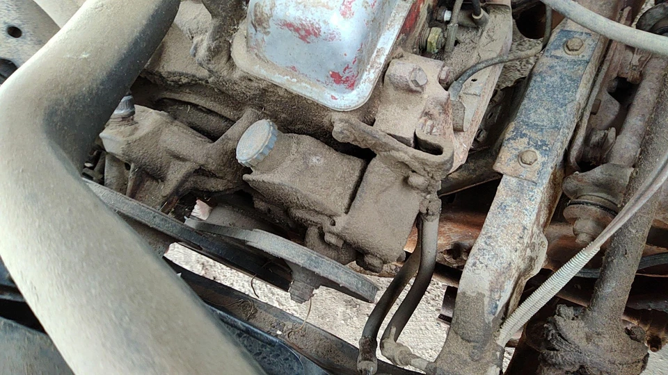 Chevy C10 1973 juego de soportes de montaje para bomba de dirección asistida OEM Foto 3 de 4