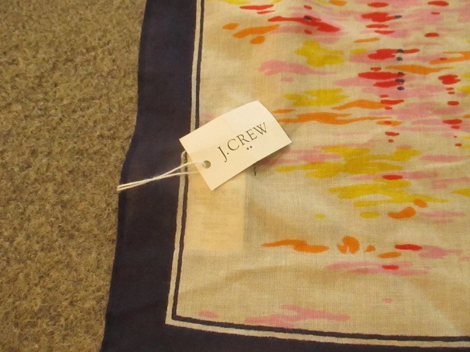 Bufanda J.Crew para mujer talla única azul marino borde velero estampado náutico cuadrado 63700 Foto 2 de 4