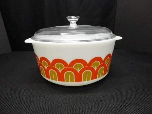 Vintage Pyrex 344 Fish Scale Orange Covered Bowl 3 Qt Mid Century Modern MCM
