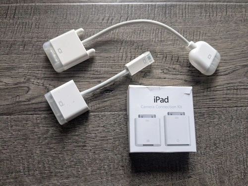 Apple iPad Camera Connection Kit MC531ZM/A (A1362 & A1358) & 2 Video Converters