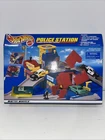 Hotwheels Vintage 1998 Police Station Playset With Exclusive Car
