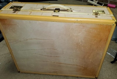 1940's LEATHER HARTMANN SUITCASE LUGGAGE 25.5 X 20.5 X 8 SESAMEE LOCK 