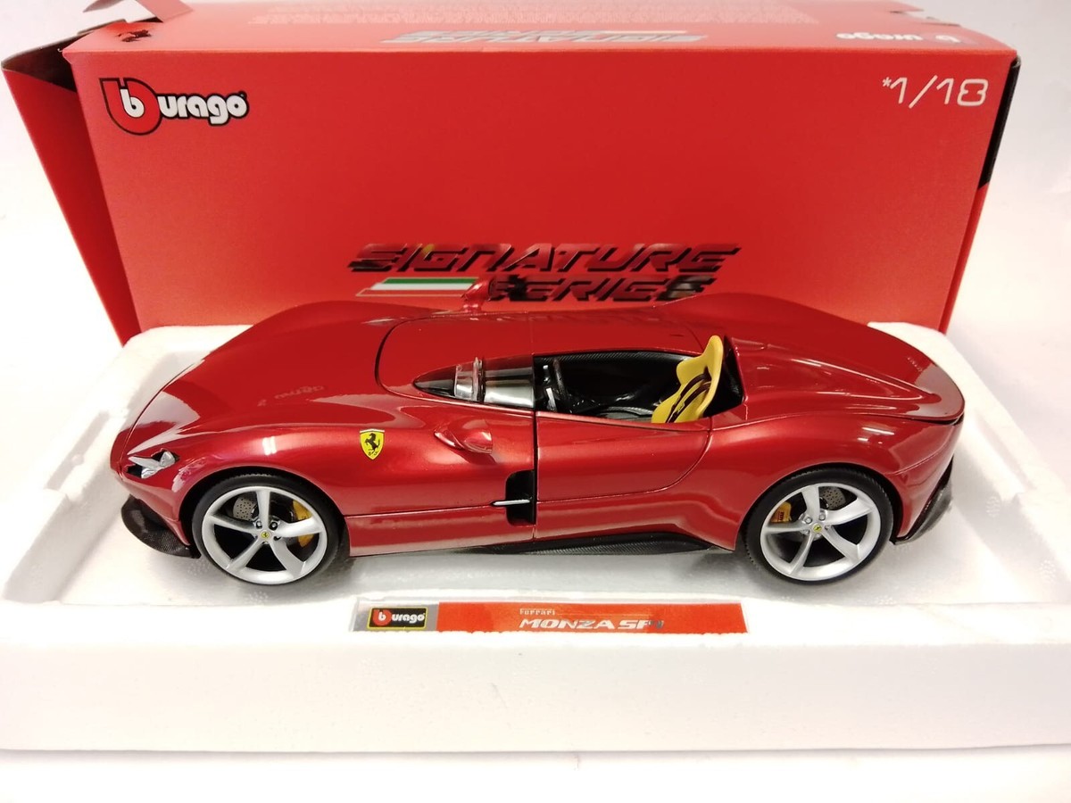 ミニカー FERRARI MONZA SP1 BURAGO 1/18 Bburago Ferrari Monza SP1 Silver Metallic Yellow Stripes 1