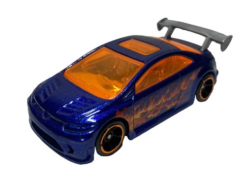 Hot Wheels 2011 '65 Mustang Heat Fleet - Bronze With Yellow Flames, Opening Hood, Collector 10/10 - View #3