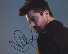 DOMINIC COOPER - Preacher GENUINE SIGNED AUTOGRAPH DOMINIC COOPER - Preacher GENUINE SIGNED AUTOGRAPH