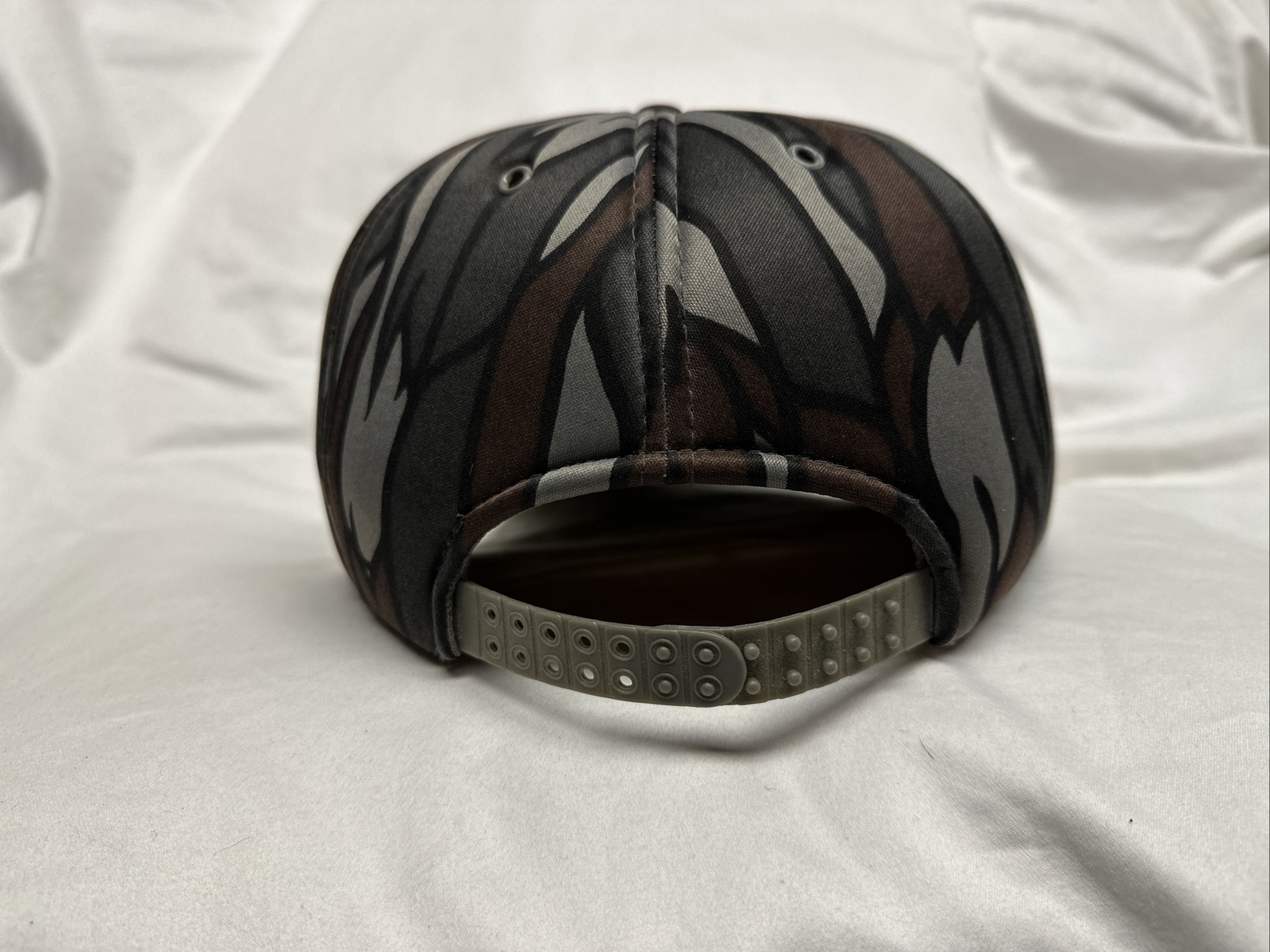 Vintage 80s 90s San Sun Tall Pines Resort Lake Lawrence Foam SnapBack Camo Hat