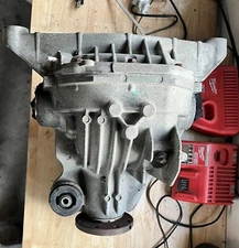 2002-2005 Mercury Mountaineer Rear Axle Differential Carrier 3.55 Ratio