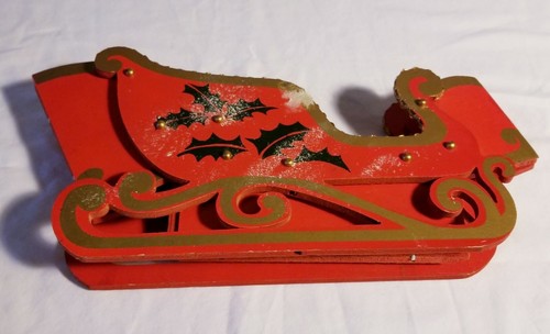 Vtg sleigh Christmas card keeper wood Collapsible folding holly berries - Picture 7 of 9