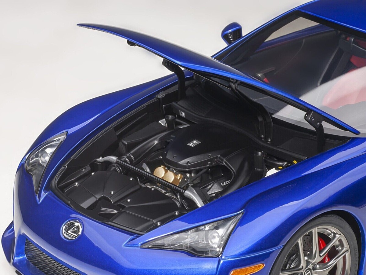 1/18 Scale Lexus LFA (Pearl Blue Metallic) Model Car By 1/18 Scale Lexus LFA (Pearl Blue Metallic) Model Car By