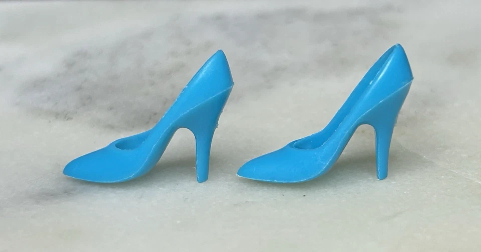 Zapatos vintage *Barbie*: azules ~ zapatos de salón de la era Superstar ~ años 80 y Hong Kong Foto 4 de 4