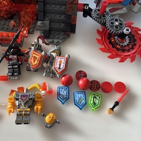 LEGO NEXO KNIGHTS Jestro's Volcano Lair 70323 In 2016 Used Retired As Is