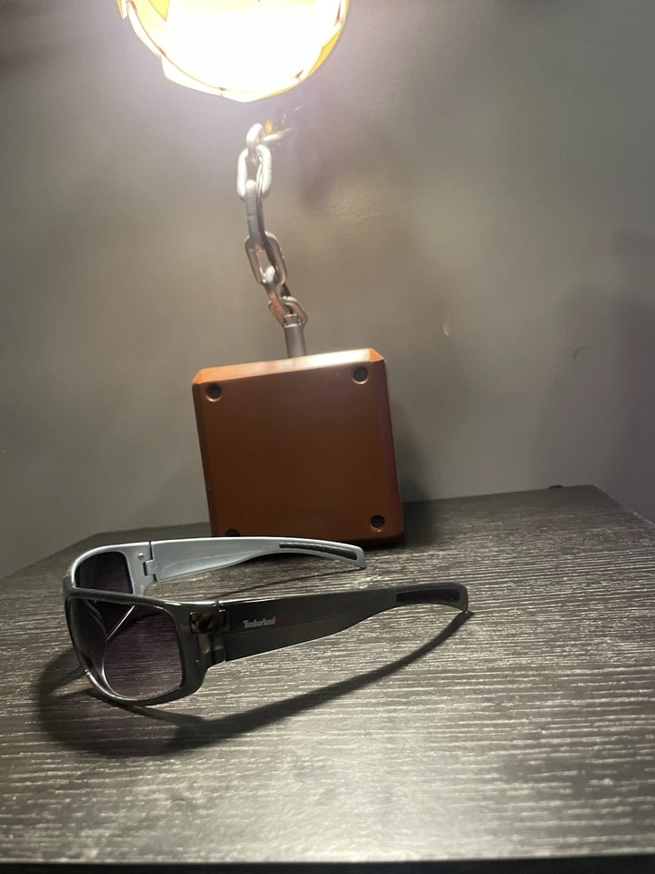 Gafas de sol deportivas Timberland para golf, marco negro/lente de humo Foto 2 de 4