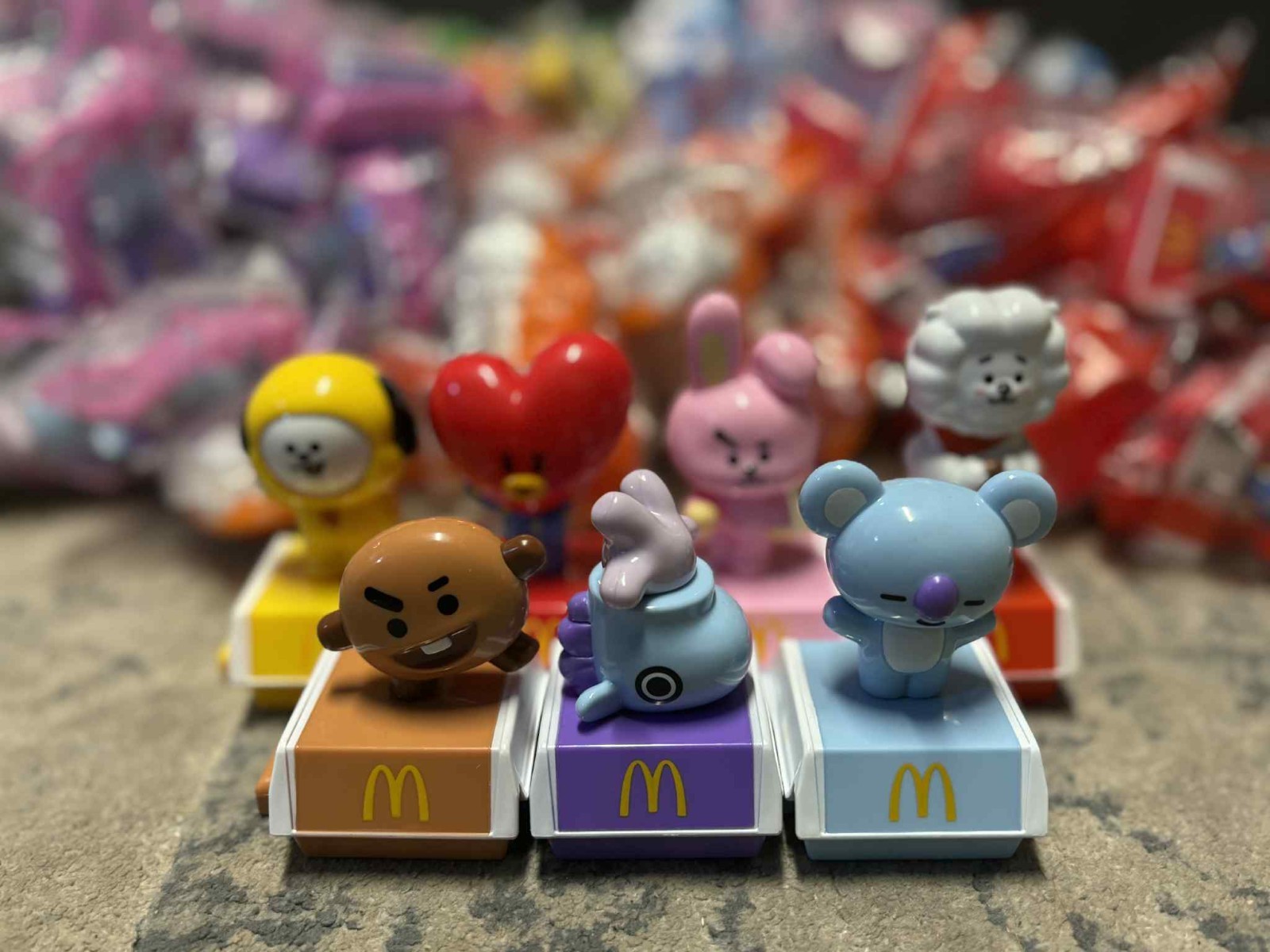 Mcdonalds BT21 7 PIEZAS BTS x Figura Oficial COOKY CHIMMY MANG TATA SHOOKY RJ KOYA