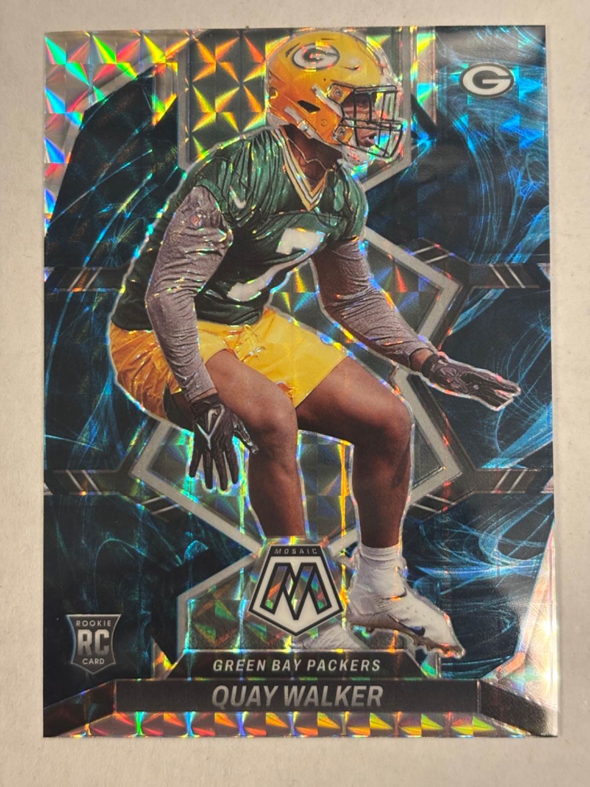 2022 Panini Mosaic #372 QUAY WALKER Genesis Prism RC * SP