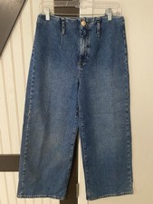 Zara High Waisted Wide Lag Culottes Size 8 Light Wash