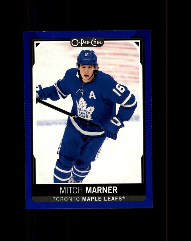 #498 Mitch Marner Toronto Maple Leafs 2021-22 O-Pee-Chee Blue Border