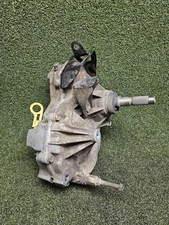 2000 Polaris Scrambler 400 2x4 Transmission Gear Case Box