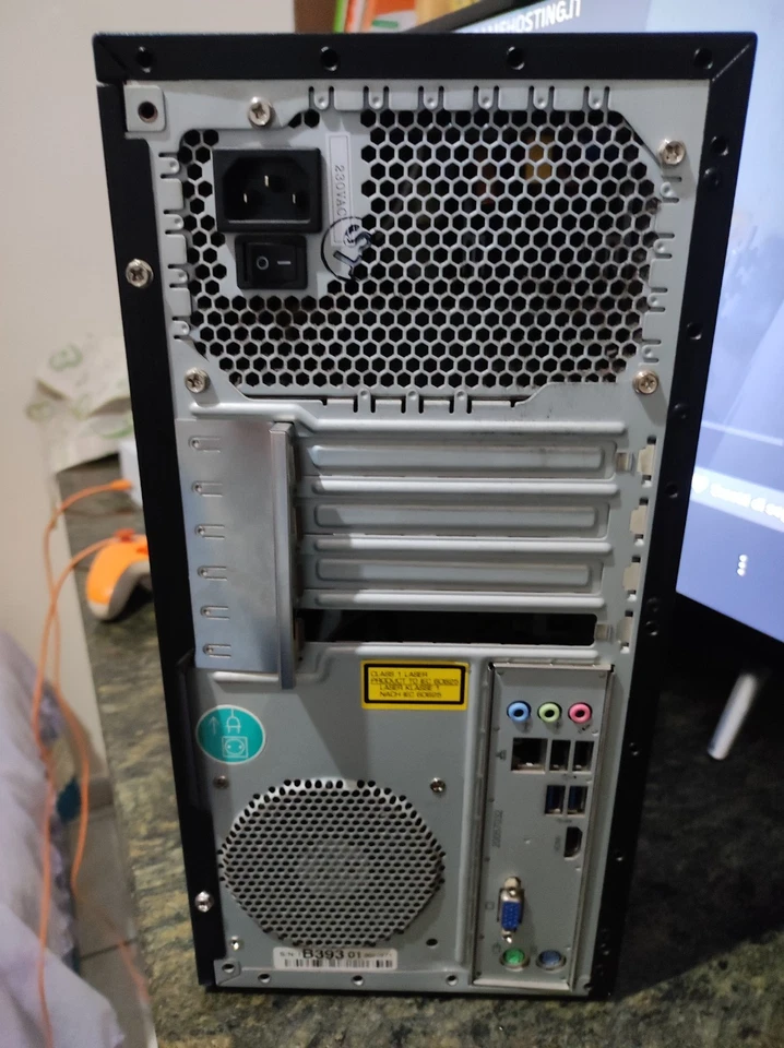 Pc Desktop Medion Mt 14 No Ram No Cpu Fm2 "Volendo Si Aggiunge Gpu E Hdd" Amd - Imagen 2 de 4