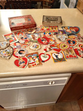 ASSORTED LOT OF 40 VINTAGE VALENTINE CARDS + 2 VALENTINE BOXES