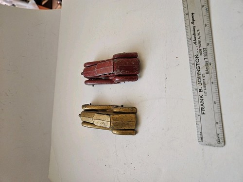 2 Vintage 1930's Manoil Gangster Cars Futuristic Waverly New York - Picture 4 of 15