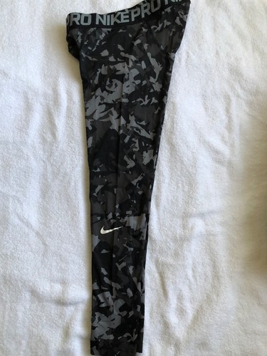 Mens NEW NWOT L large nike compression pants base layer tights black camo - 第 1/2 張圖片
