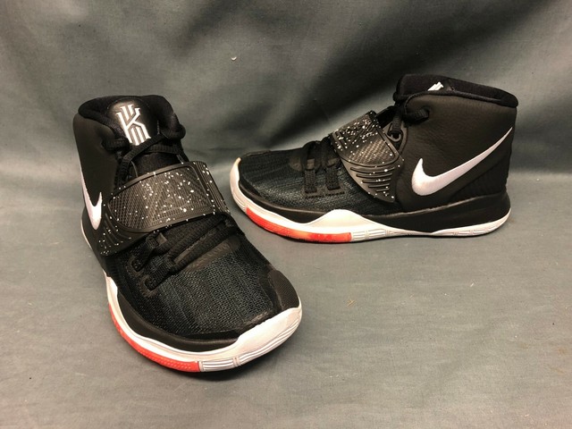 nike kyrie boys