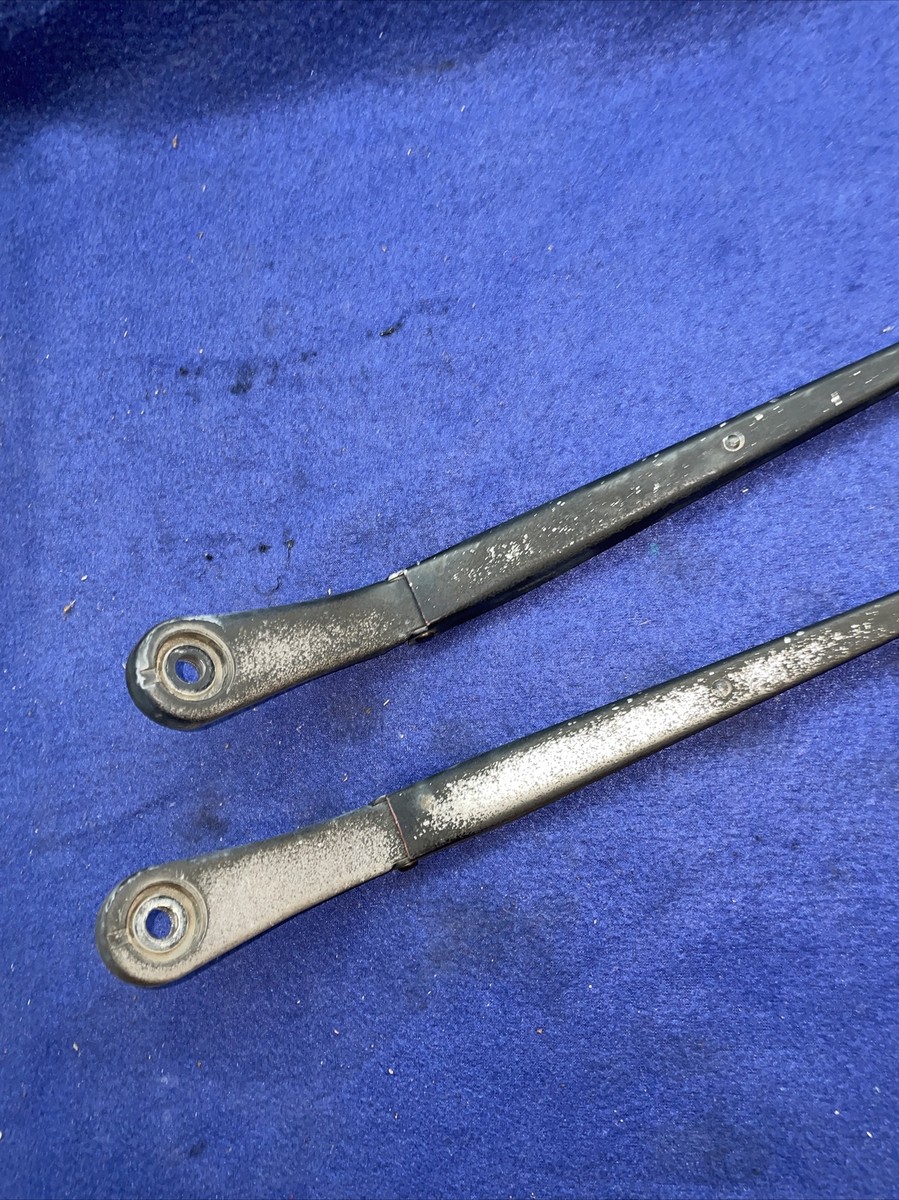 あや様　w30 90-96 Nissan 300zx Z32 OEM Windshield Wiper Arms PAIR | eBay