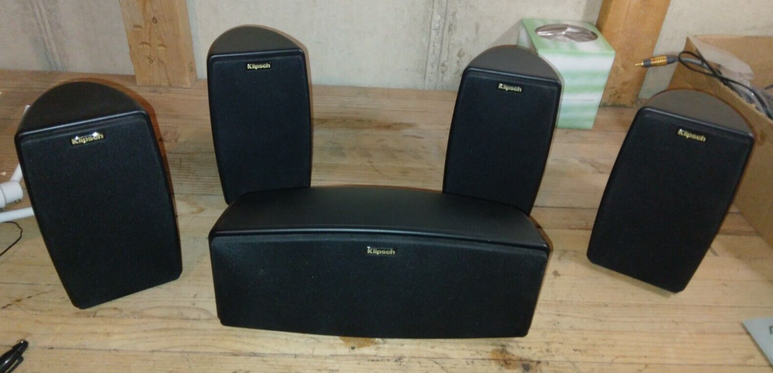 Set of 5 Klipsch Quintet Satellite Speakers W/Center & 4 Wall Mounts eBay