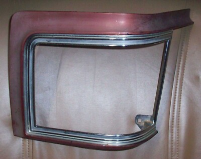 リバーランド 1973 Buick Riviera Right RH Front Parking Turn Signal Bezel