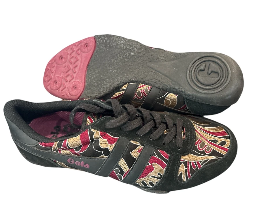 ***NEW*** Gola Chase Women`s Trainer Size 6 U.S. Fabric with Suede trim - Image 3 of 4