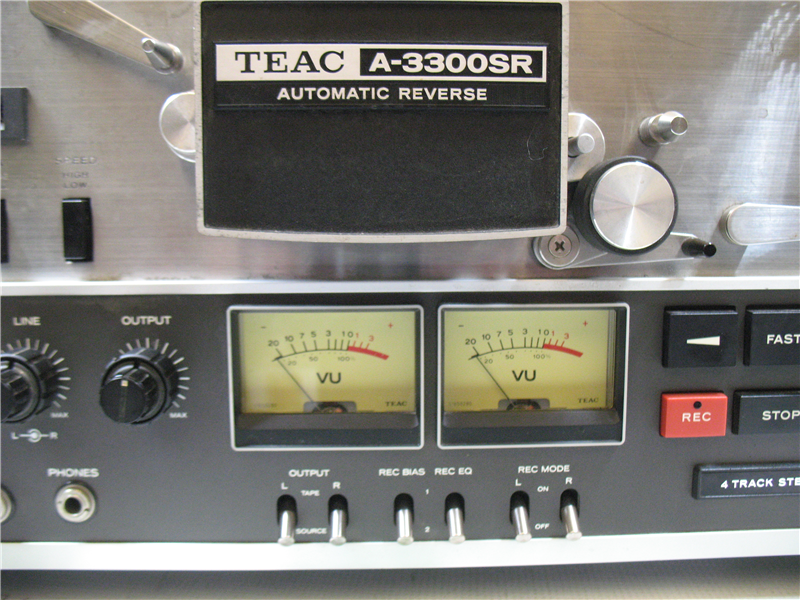 TEAC A-3300SR Reel-to-Reel Tape Recorder 4-Track Stereo Auto