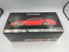 PORSCHE 911 GT3 RSR 2004 No. 1 18 Scale MINICHAMPS