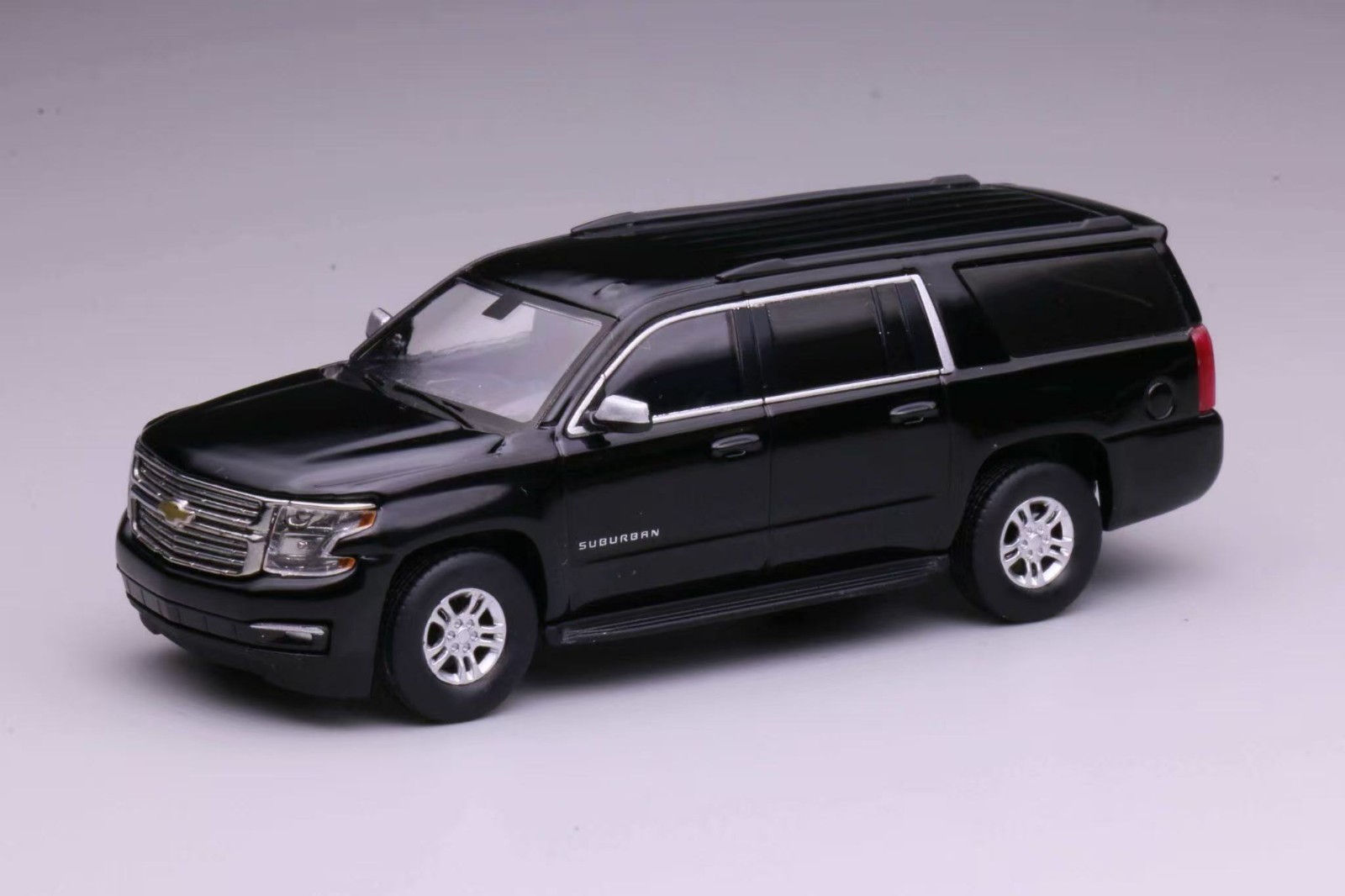 596 1:64 Black 2015Chevrolet Suburban State Police SUV Model Diecast Collect Car