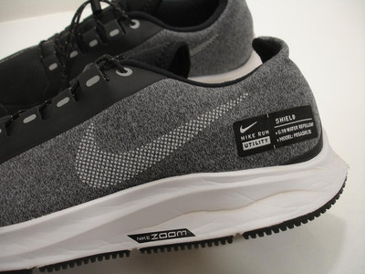 Womens 11 M Nike Air Zoom Pegasus 35 Run Shield Vast Grey Black AA1644-002  Shoes