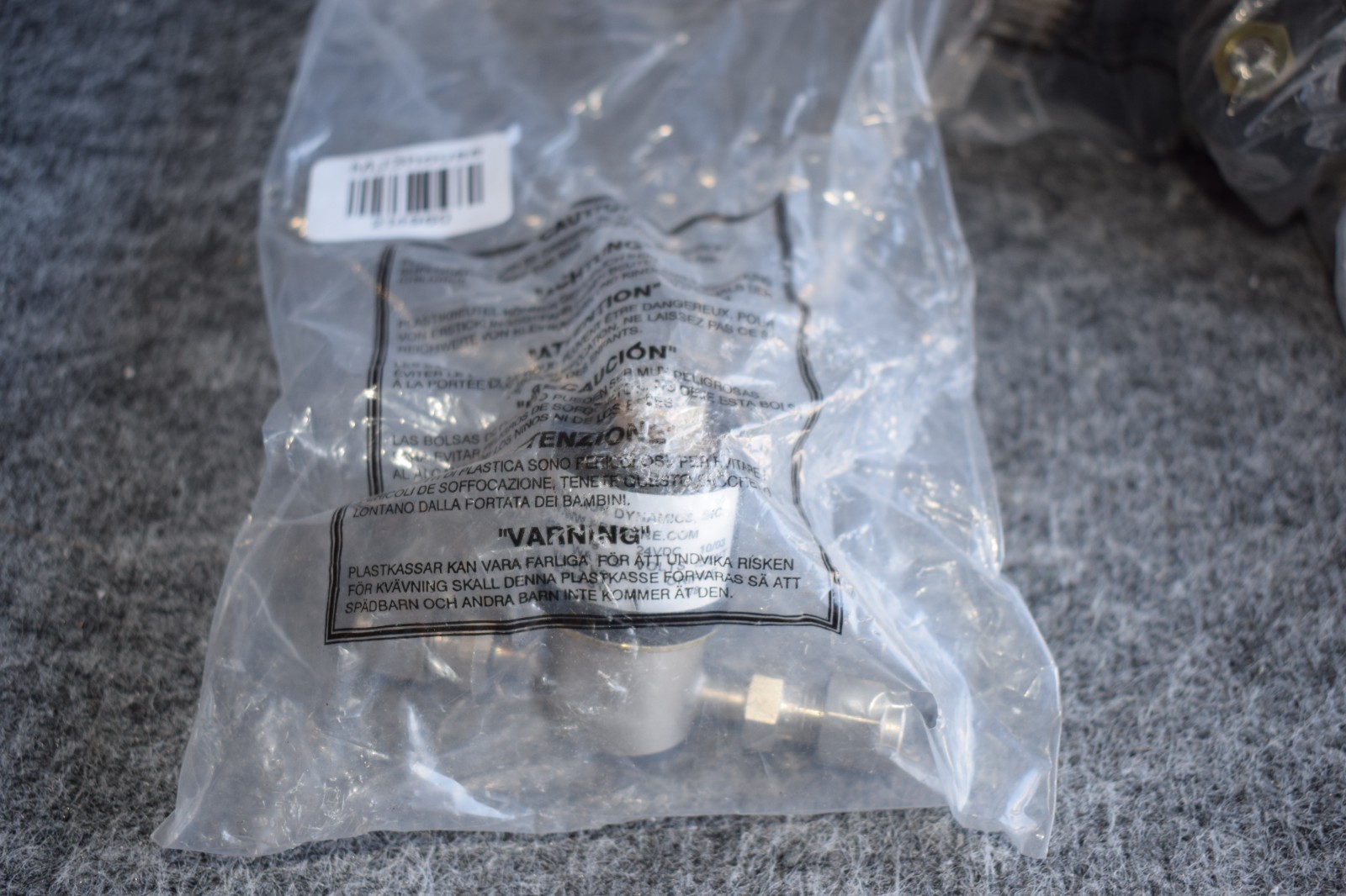 PRECISION DYNAMICS B2025-S18  SOLENOID VALVE (New)  #214960-R1*B35