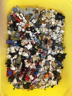 LEGO Minifigures Lot! (Star Wars Marvel Dc Etc) and Accessories Bulk Lot
