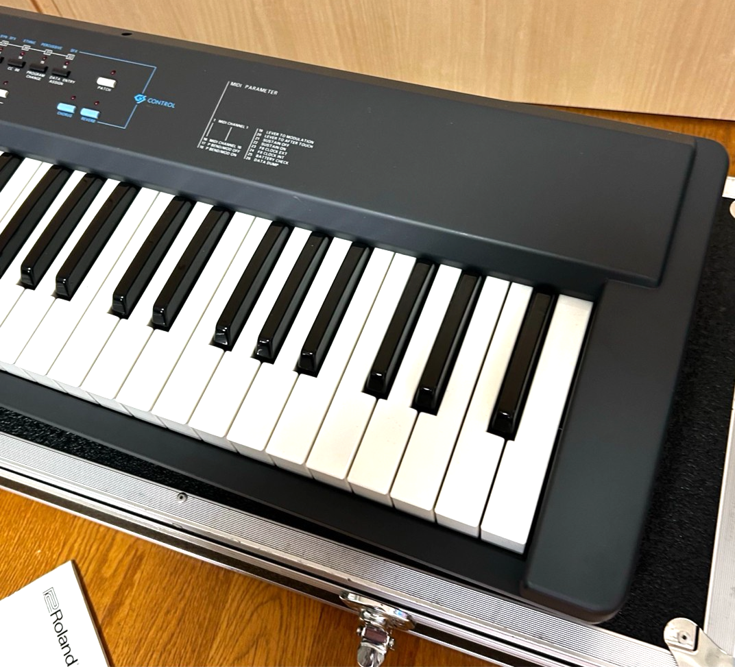 Roland A-30 MIDI Keyboard Controller w/Hardcase | eBay