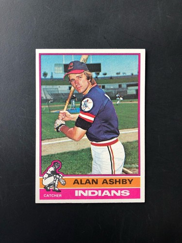 1976 Topps Baseball Cards Pick A Player Card #1-250 Singles Complete your Set - Picture 156 of 192