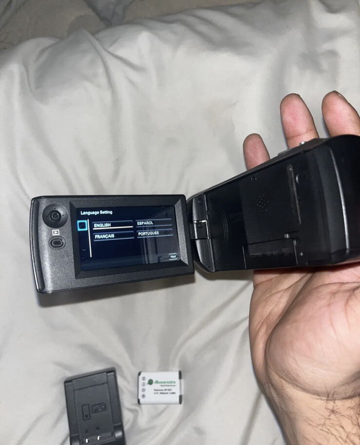 Sony Handycam HDRCX405 Camcorder w/ 512GB Micro SD Card, 2 Batteries