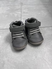 Stride Rite boots Size 3.5 Wide boys toddler/baby