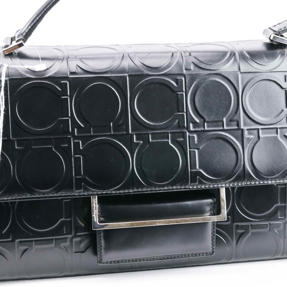ハンドバッグ SALVATORE FERRAGAMO GANCINI SHOULDER BAG s-l400.jpg