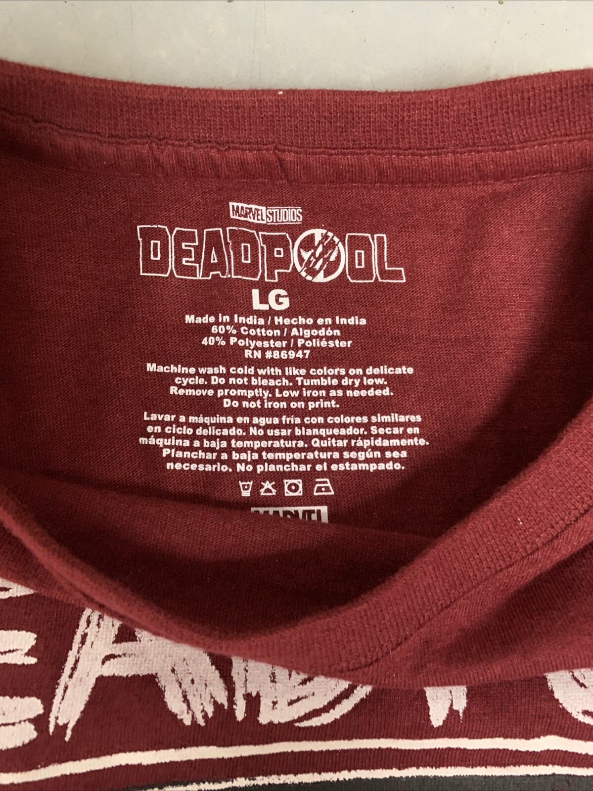 MARVEL STUDIOS MENS DEADPOOL MAXIMUM EFFORT T-SHI… - image 3