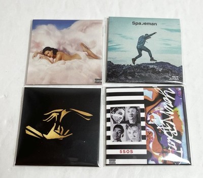 4 ZURU Mini Brands Vinyl Marian Hill Katy Perry Youngblood Nick Jonas NEW