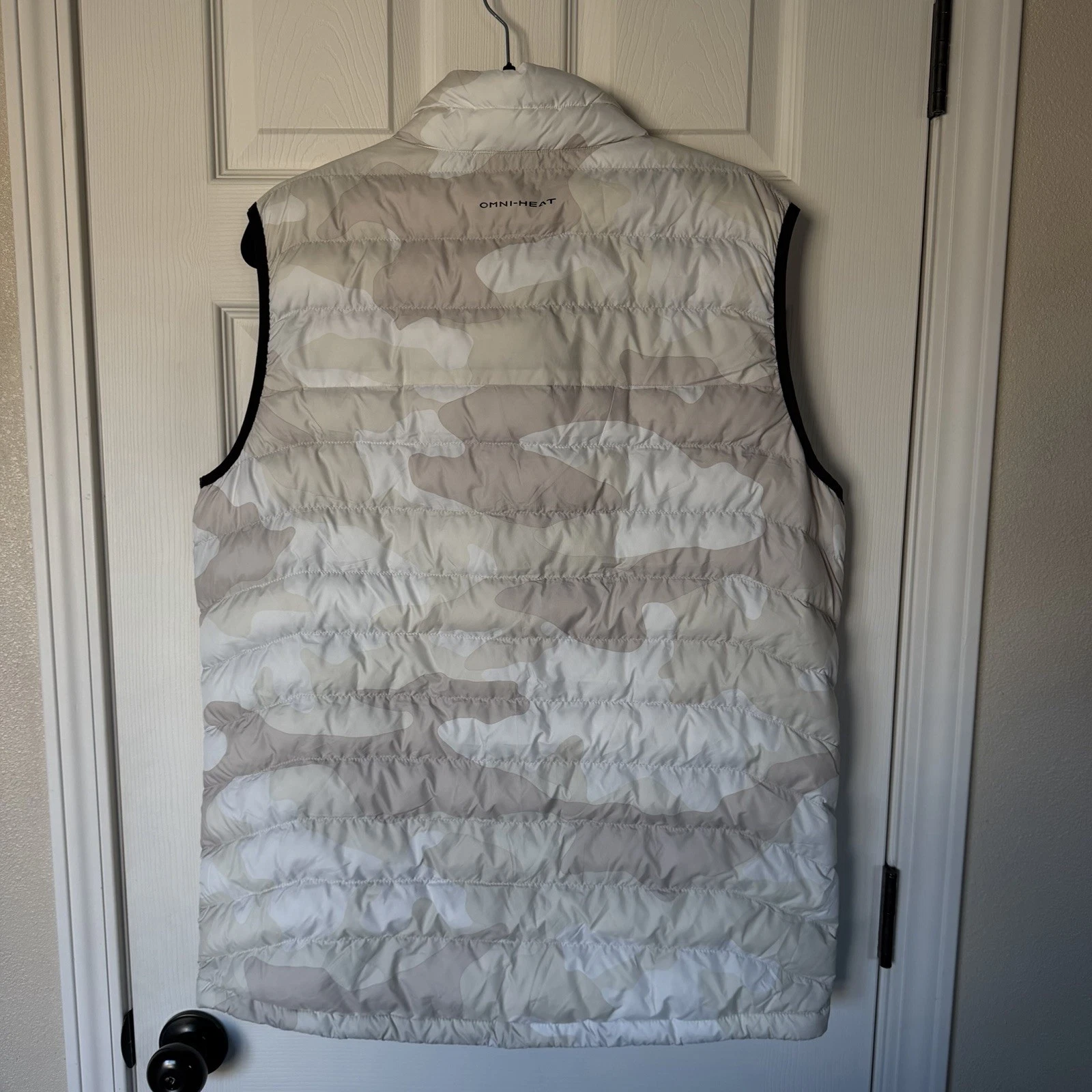 Columbia Omni-Heat Men's L /Large Camo Insulated Puffer Vest Powder Lite II Vest - product detail image 6
