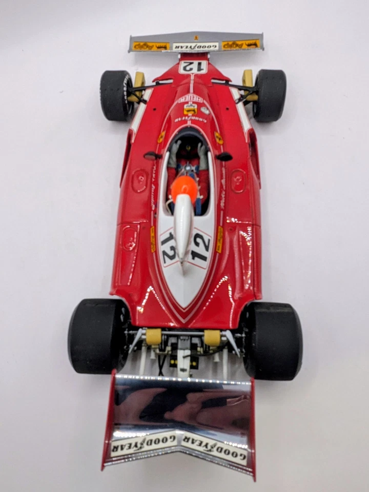 1:18 Exoto F1 Ferrari 312 Niki Lauda #12 ( paar kleine Ausgaben ) - Bild 3 von 4
