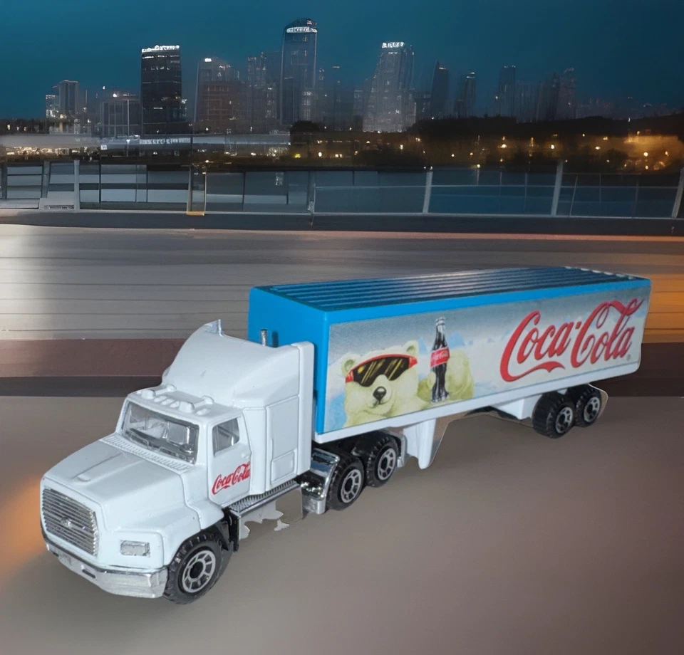 Matchbox Ford Aeromax Coca-Cola Semi Truck & Trailer Big Rig Movers Convoy NLFFP - Image 3 of 4