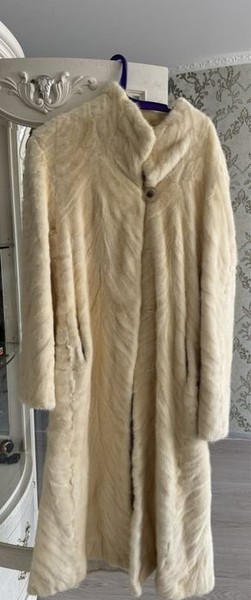 Pelzmantel Damen Mido International Beige 42