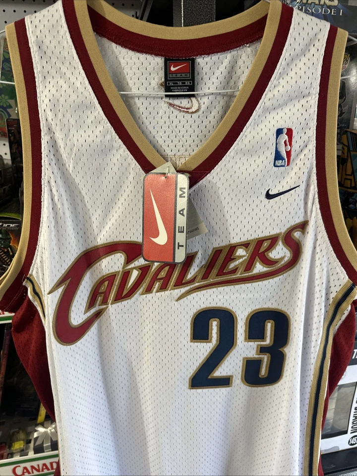 Lebron James NBA Cleveland Cavaliers Rookie Year Nike Jersey RARE. Mens XL - Image 2 of 4