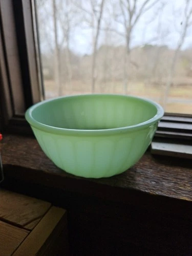 Vintage 6” Fire King Anchor Hocking Swirl Jadeite Shell Mixing Bowl Ovenware